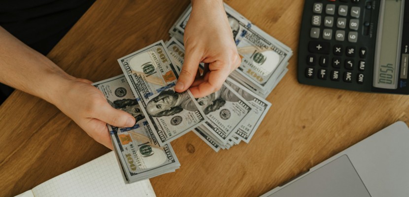 黑石的IPO大年：套现2100亿